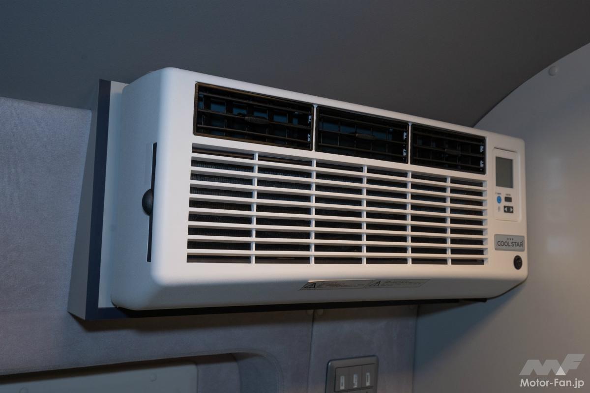 ホワイトハウス エスコート