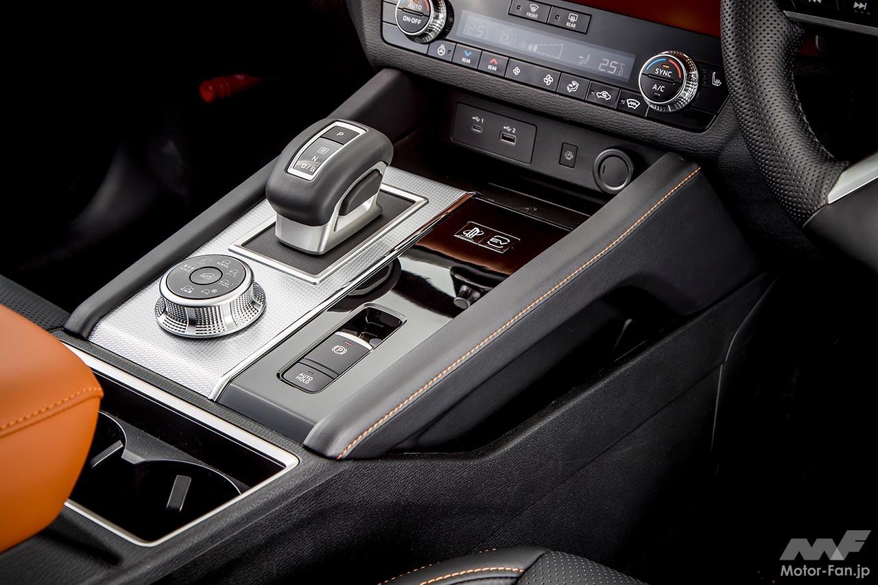 三菱アウトランダーPHEV