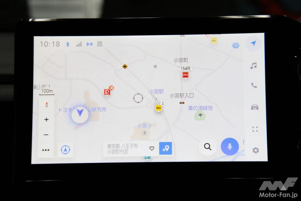「ディスプレイオーディオPlus」のコネクティッドナビ。駐車場の満空情報や料金、ガソリンスタンドの燃料代なども取得できる