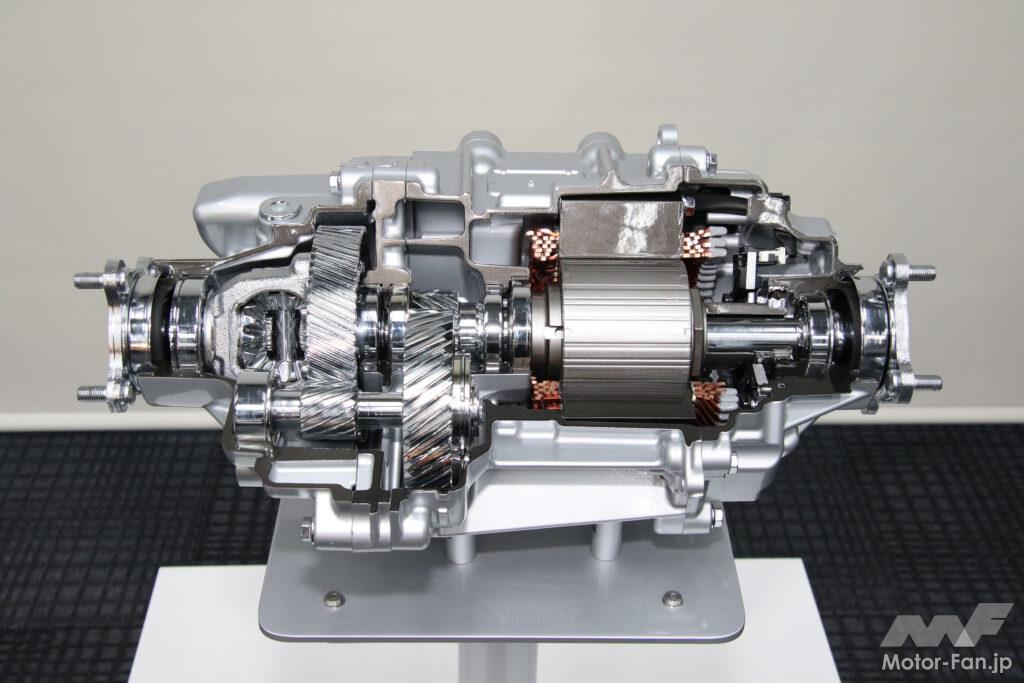 「E-Four」用リヤトランスアクスル。最高出力は31kW(41ps)、最大トルクは84Nm