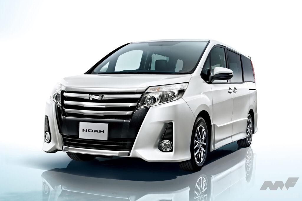 先代ノア・エアロ仕様（前期型）のフロントまわり