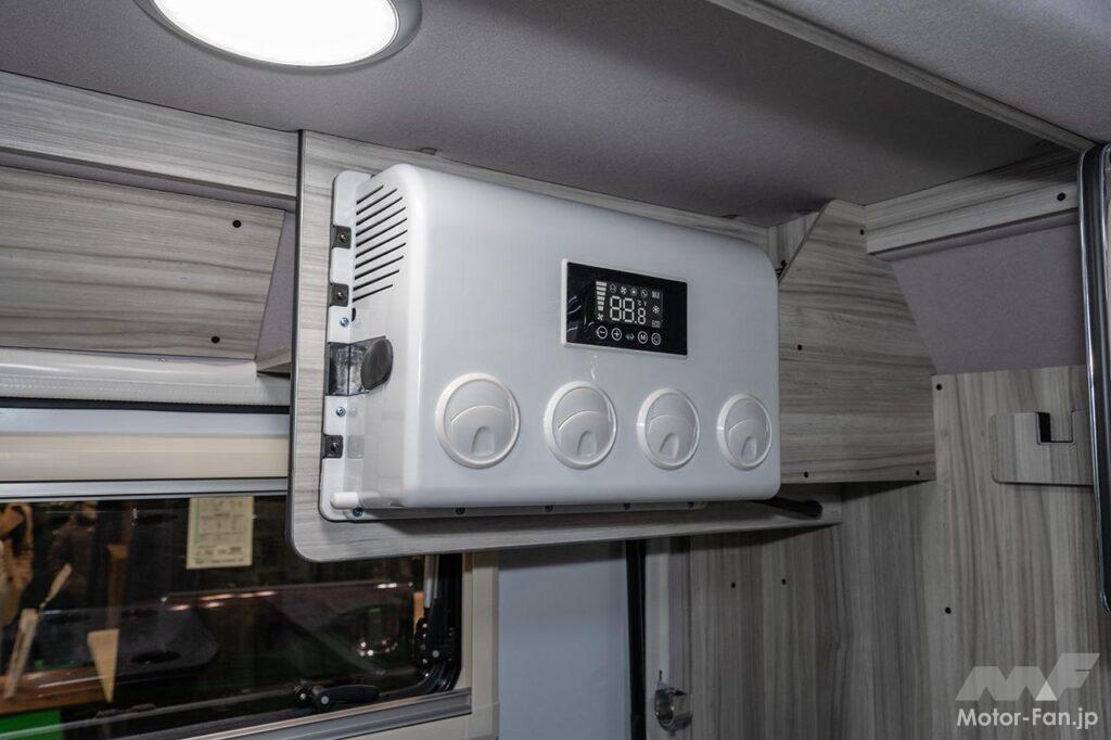 キャンピングカー