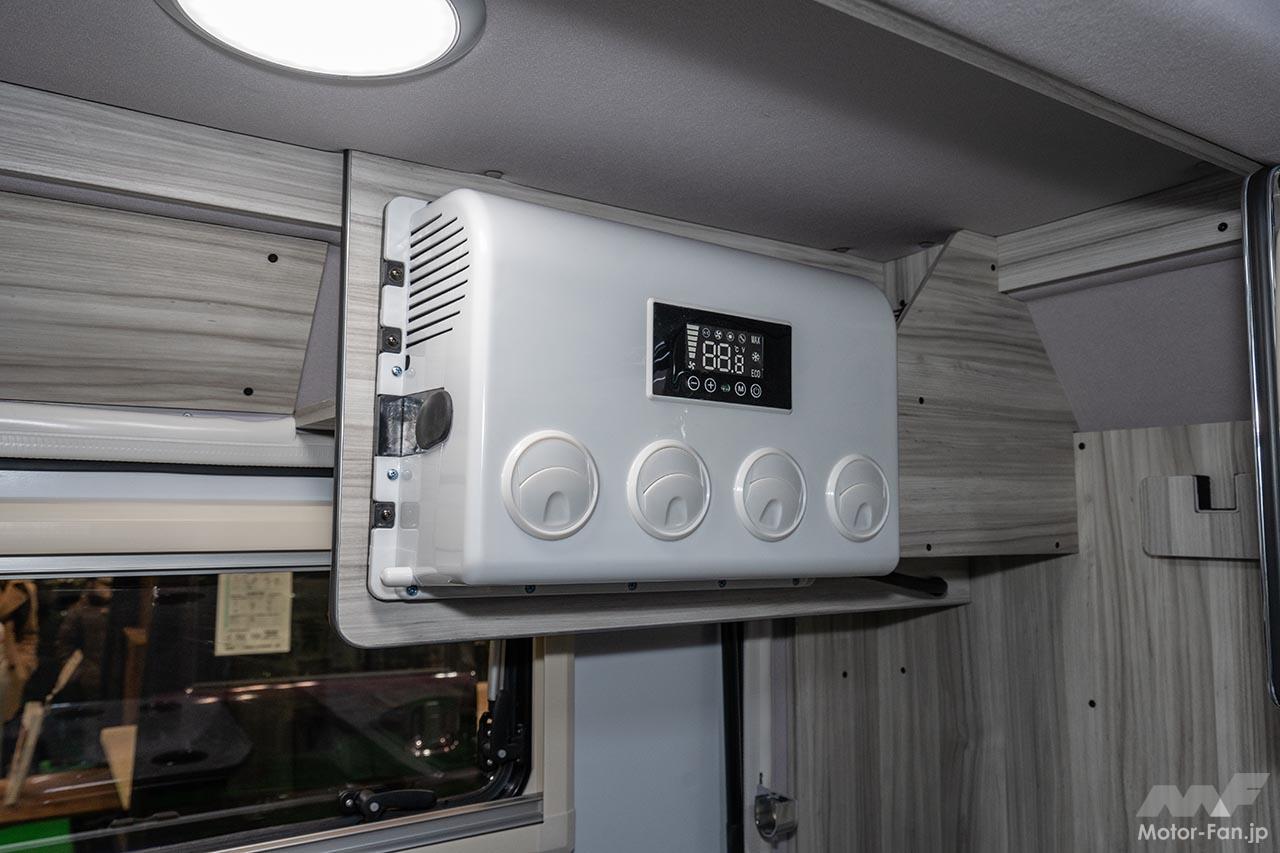 キャンピングカー