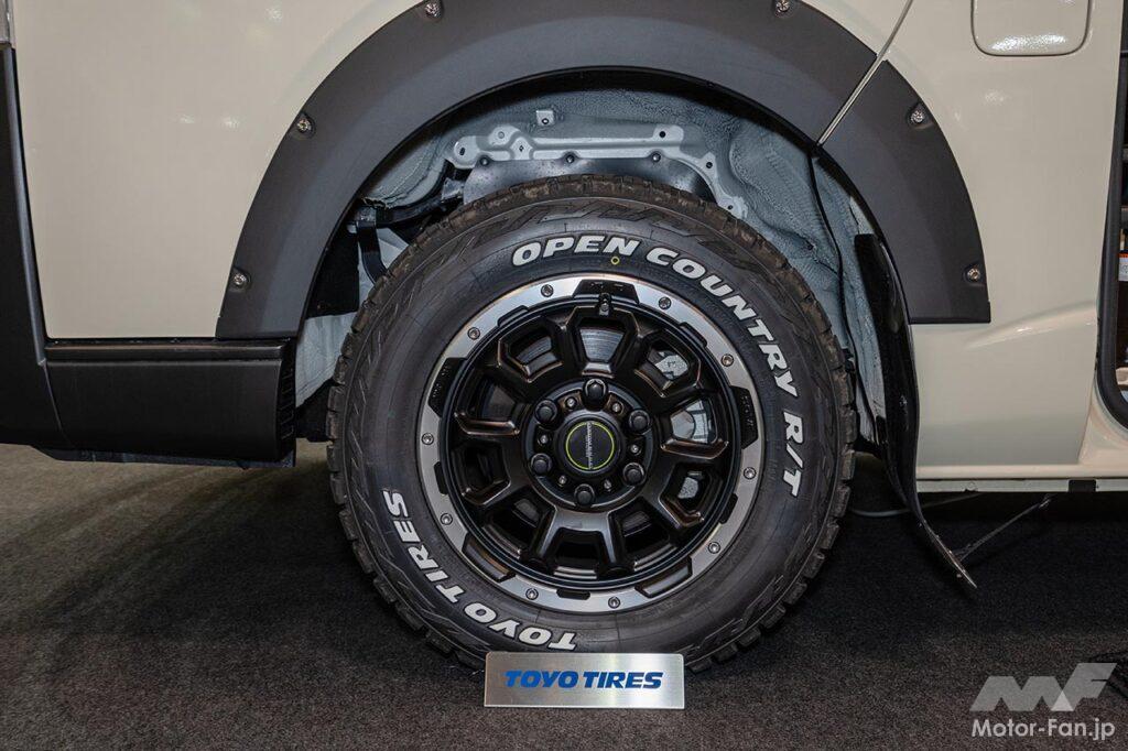 キャンピングカー