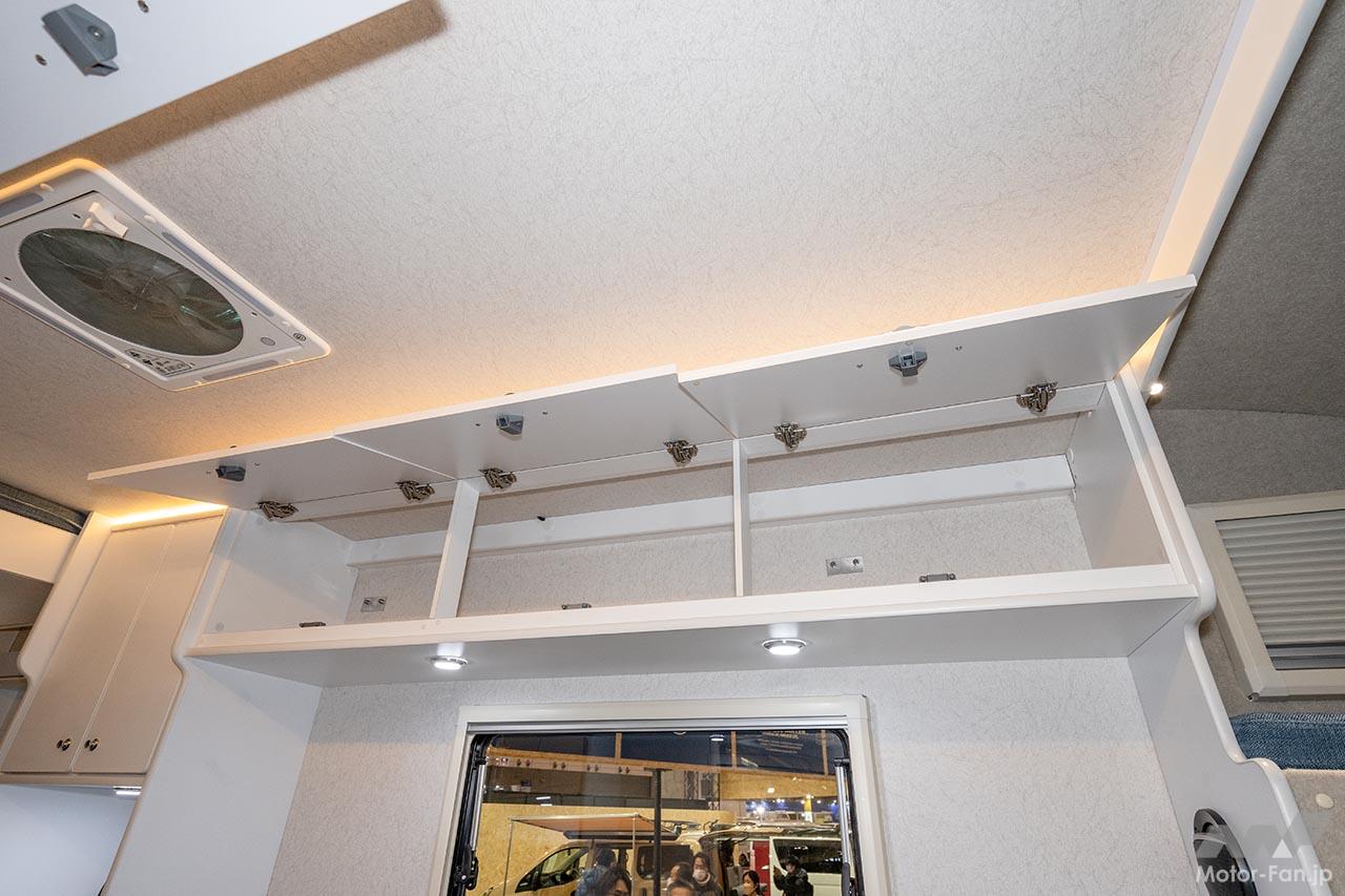 キャンピングカー