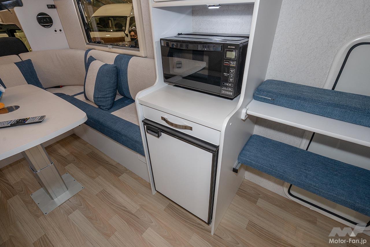 キャンピングカー