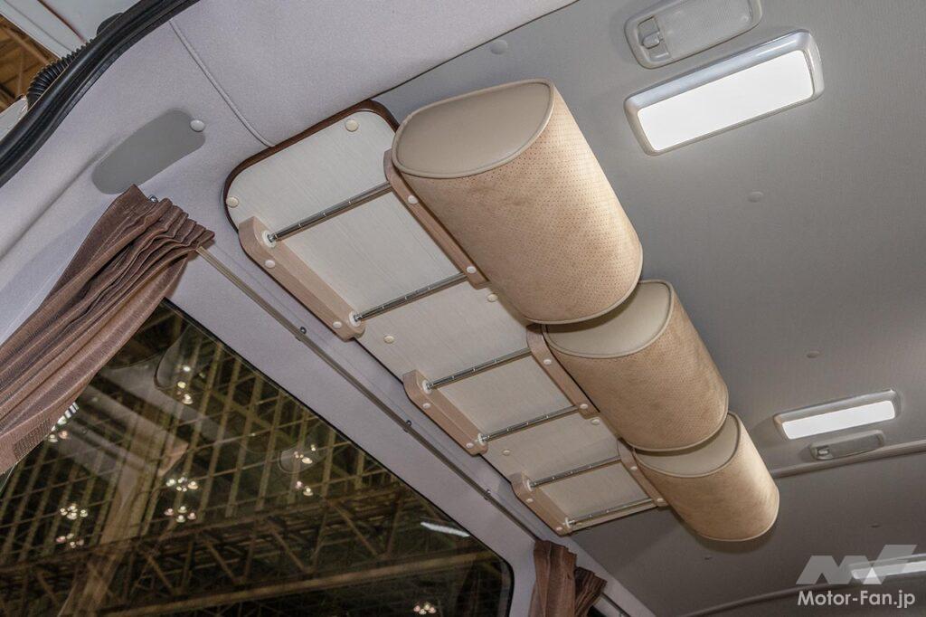 キャンピングカー