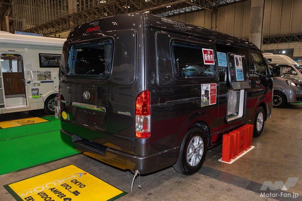 キャンピングカー