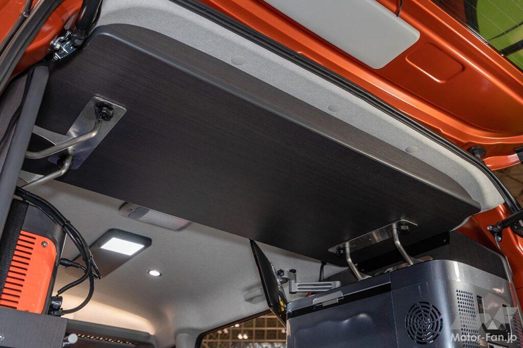 キャンピングカー