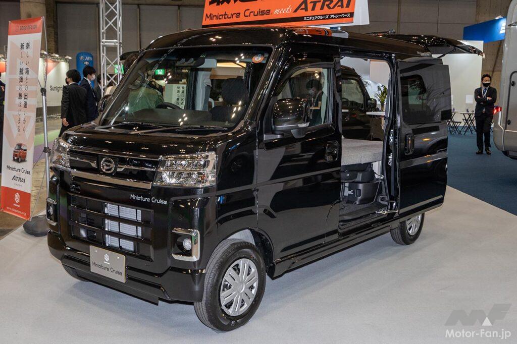 キャンピングカー