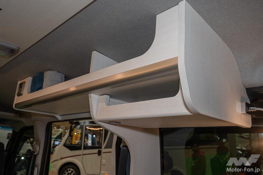 キャンピングカー