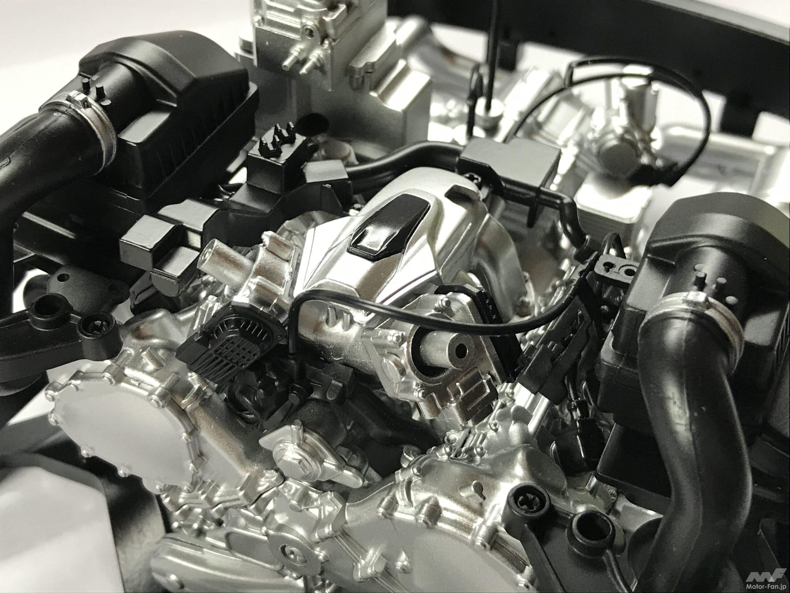 お？ NSXはエキマニがシリンダーヘッド一体型なのか【DeAGOSTINI