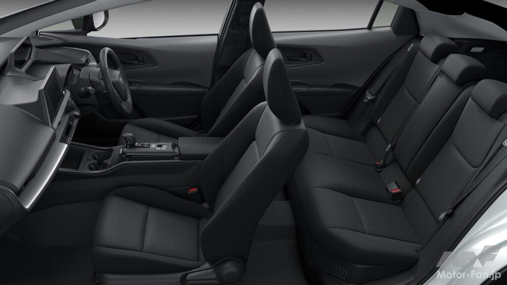 新型プリウスUのインテリア