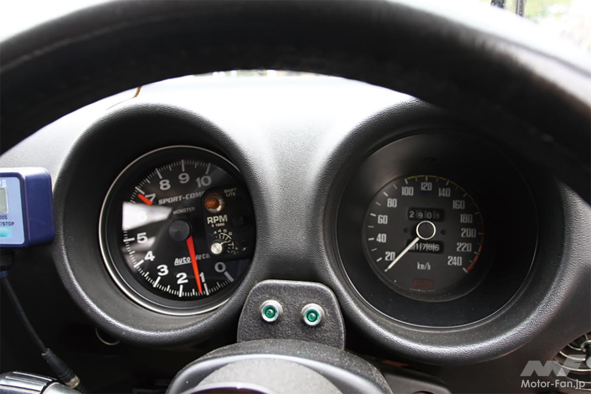 メーター　　　フェアレディＺ　　Ｓ３１ S30Z 3連メーター 油圧計 水温計 電圧計 時計 燃料計 検) 240ZG S30
