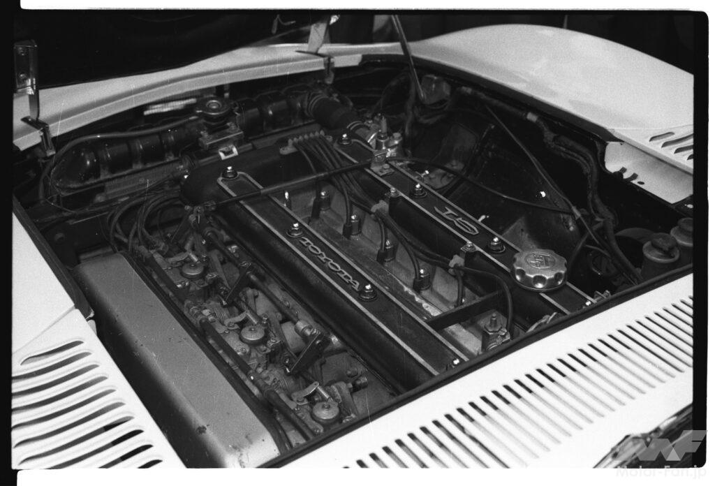 空山基＊トヨタ2000GT＊DOHCエンジン透視図＊額縁付き 空山基＊トヨタ2000GT＊DOHCエンジン透視図 空山基＊トヨタ2000GT＊