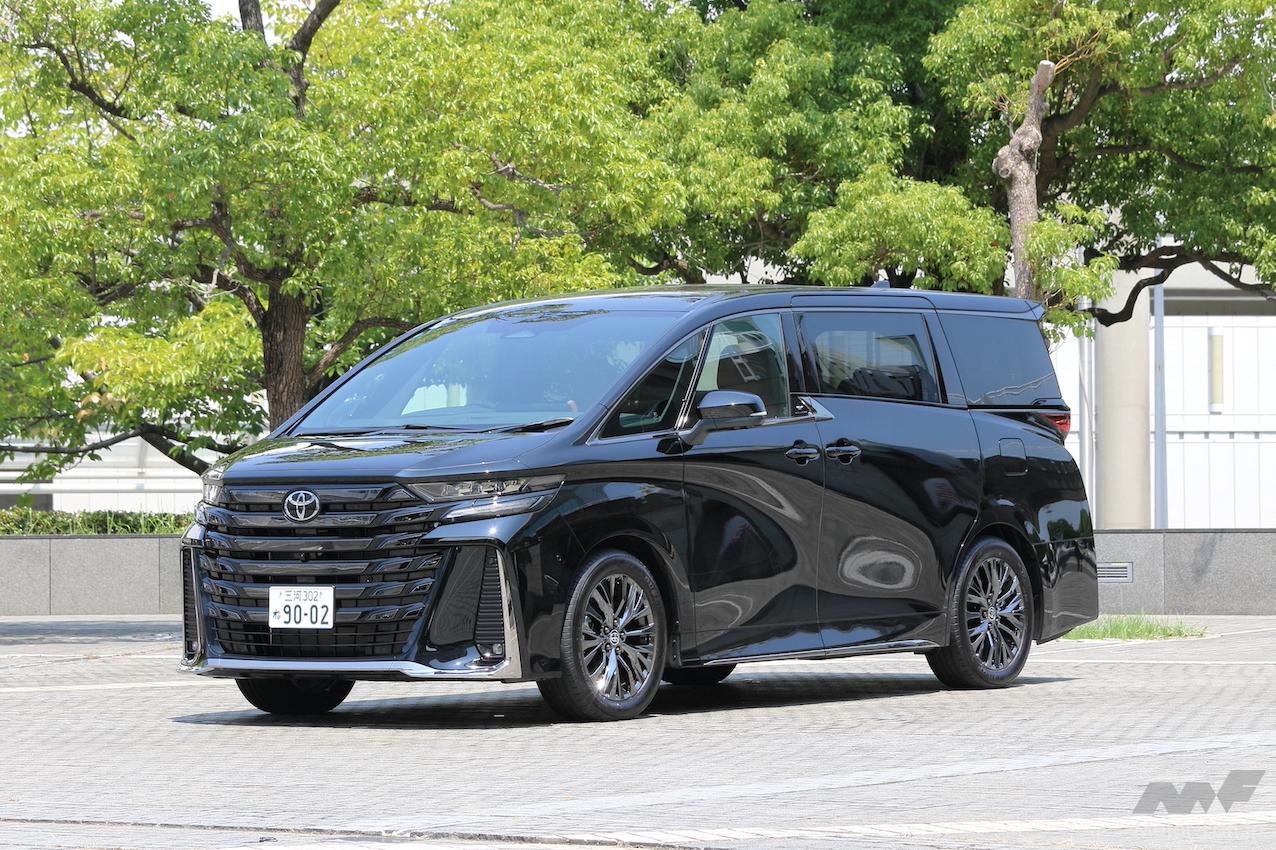 新型アル／ヴェル 19インチタイヤのヴェルファイアは重量級ミニバンと