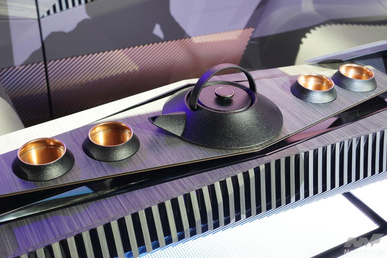 日産ハイパーツアラー