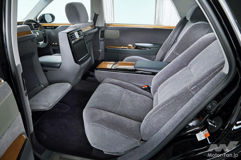 センチュリー - セダン