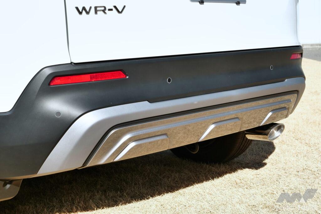 「リアロアーガーニッシュ」