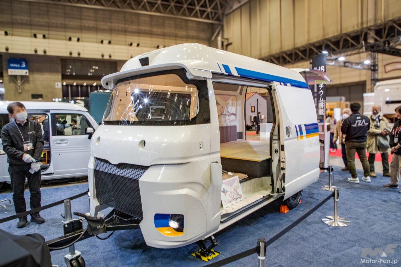 キャンピングカー ハイエース