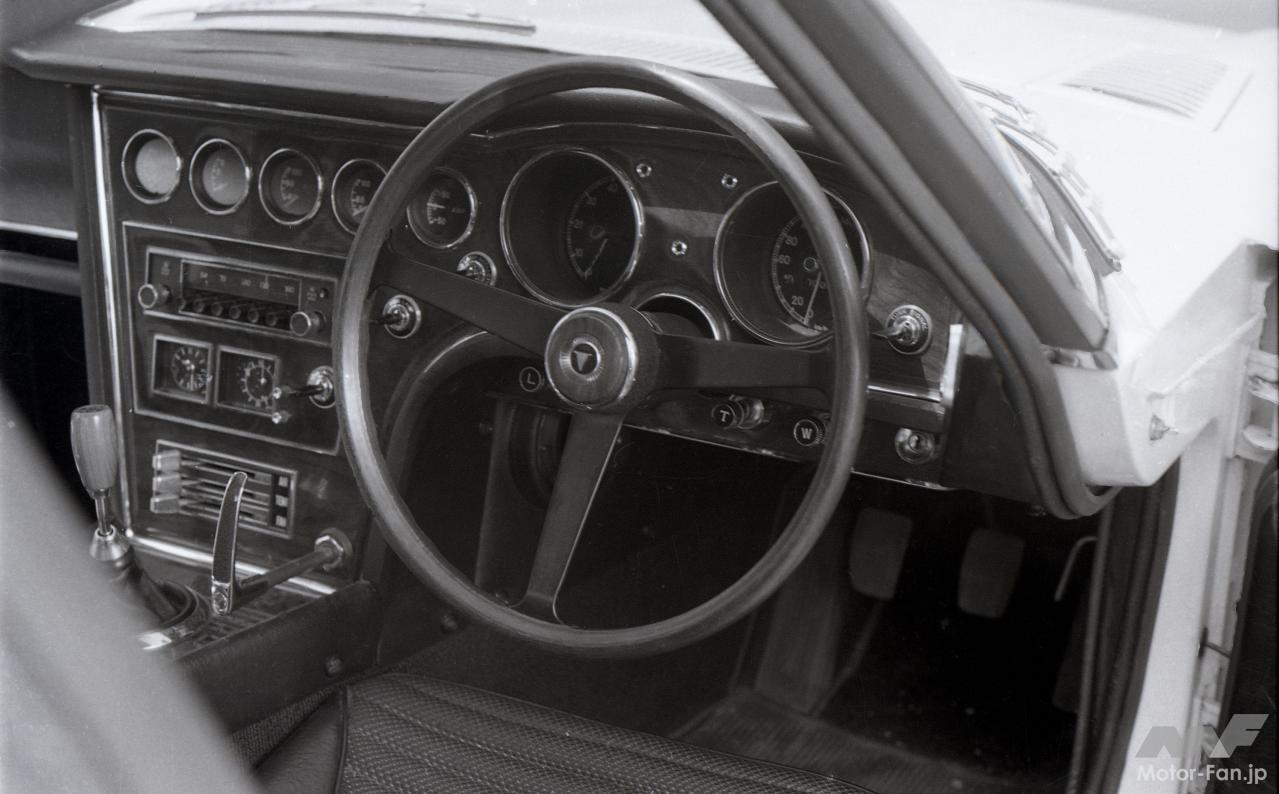トヨタ2000GT