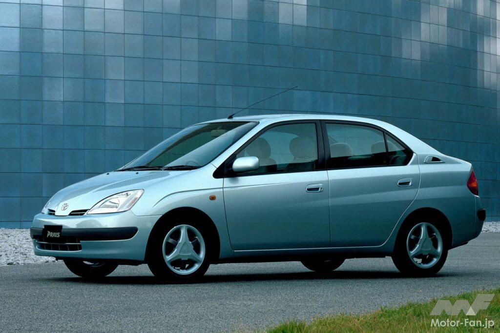 トヨタ「プリウス」