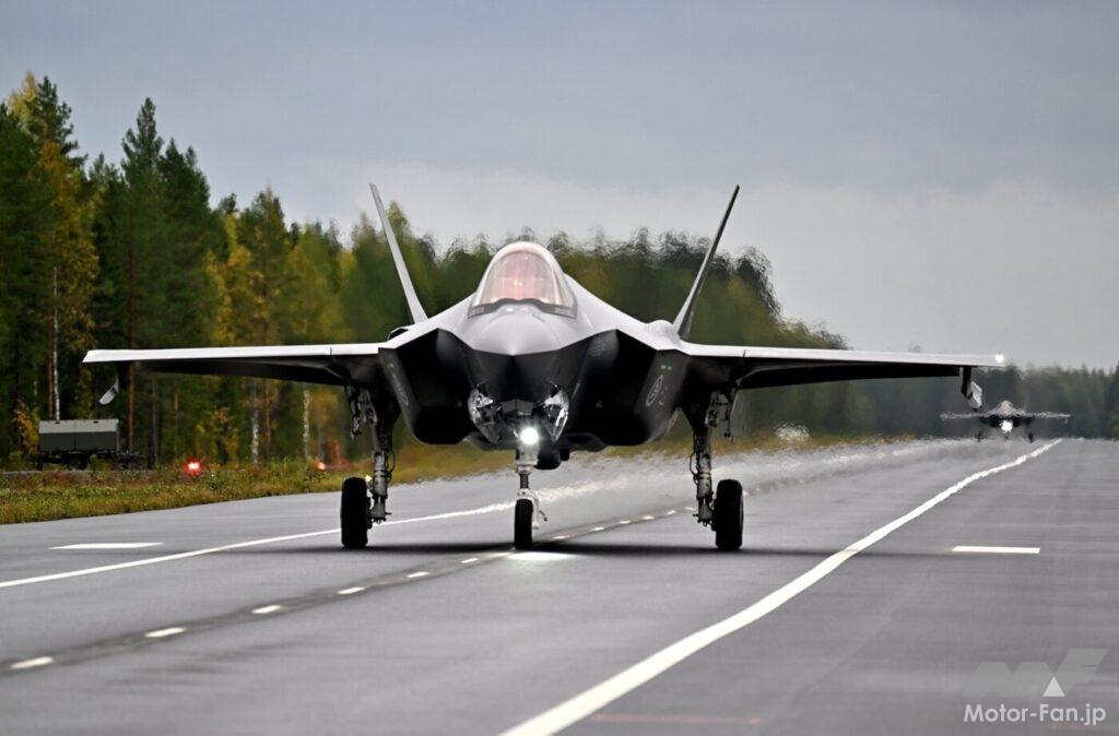 高速道路から戦闘機がテイクオフ！ ヨーロッパ各国が相次いで訓練を