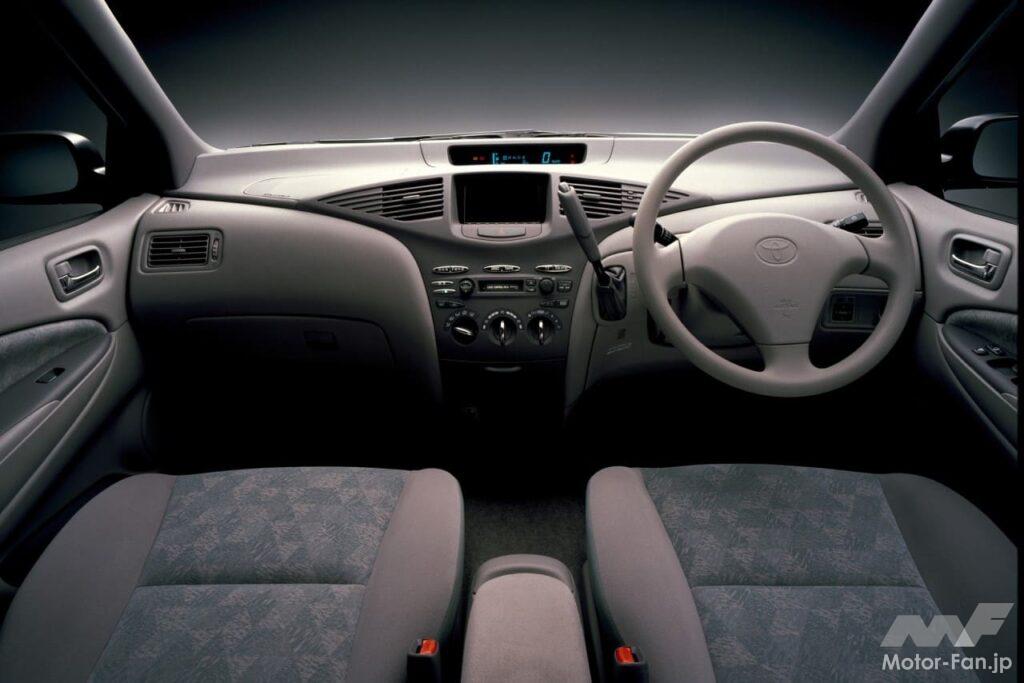 トヨタ「プリウス」のコクピット