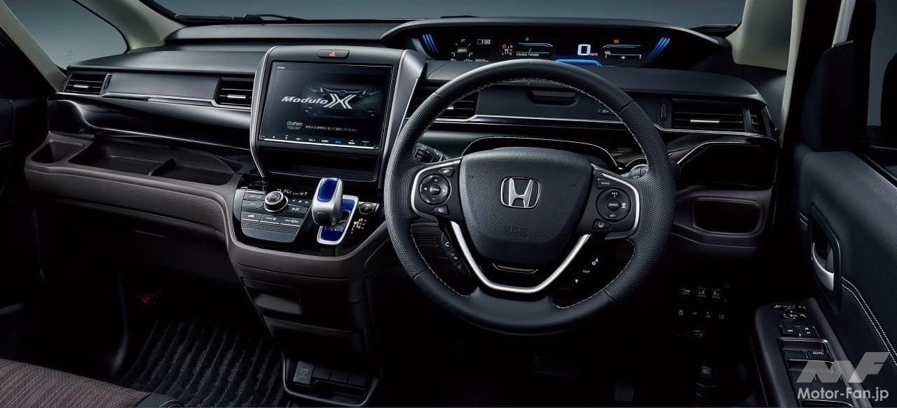 ホンダ「フリード・モデューロX」のインパネ