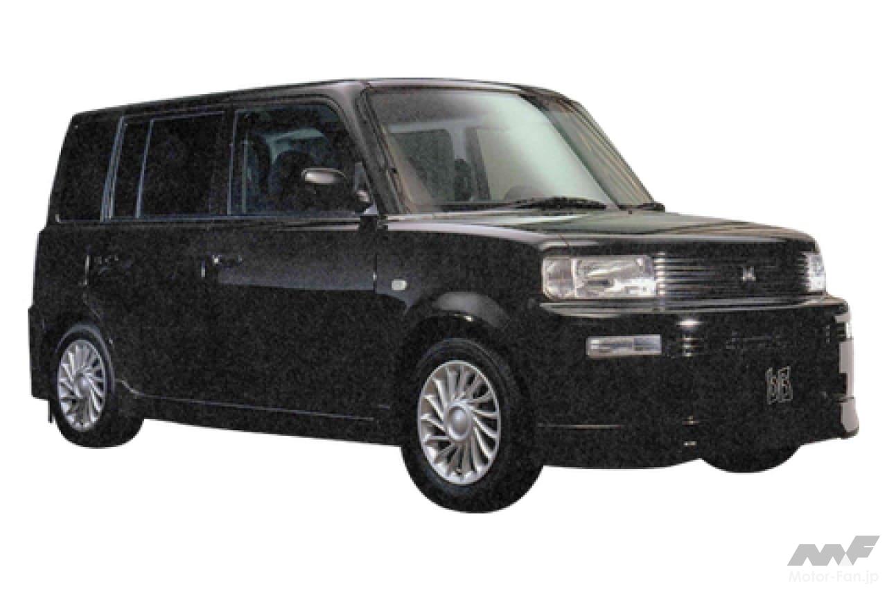 トヨタ初代「bB」