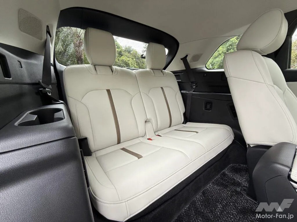 CX-80のサードシート