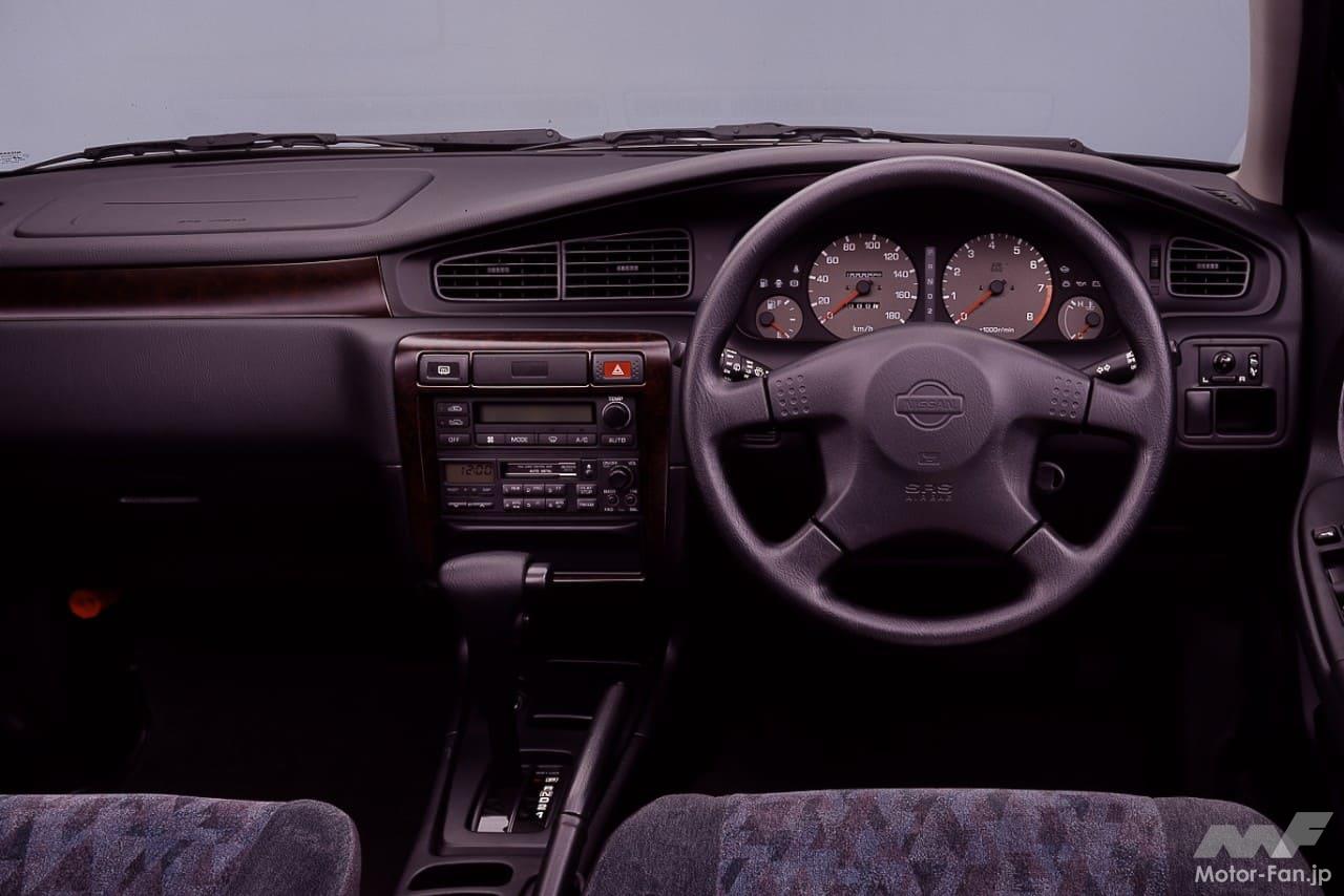 日産10代目「ブルーバード」のコクピット