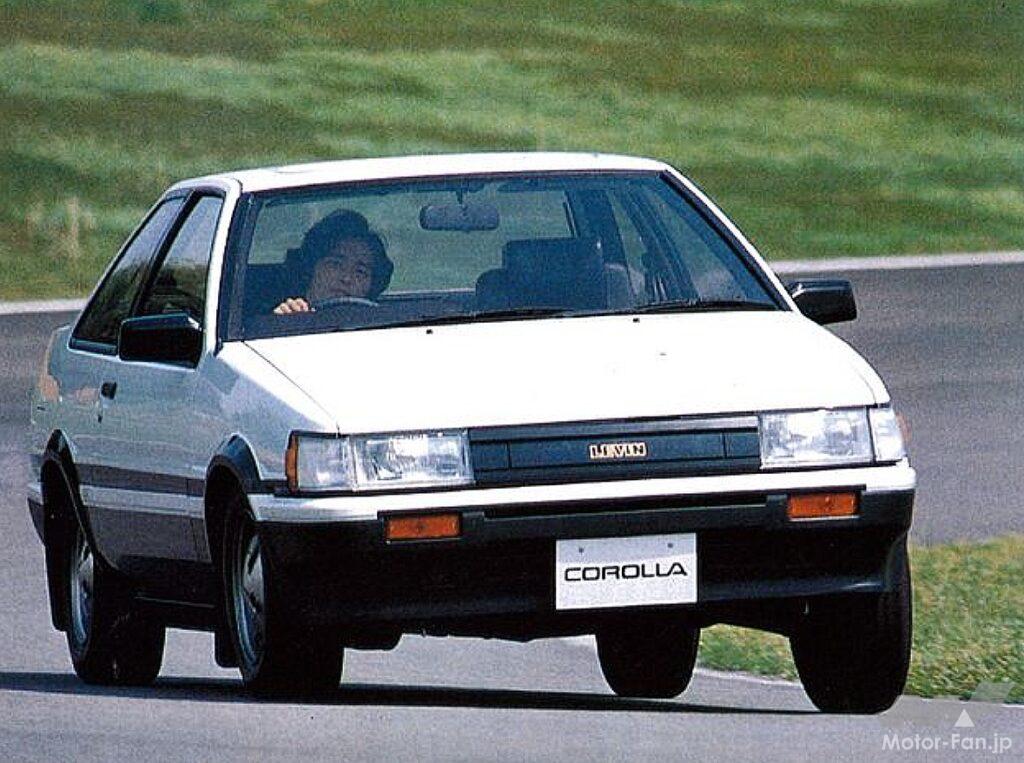 カローラレビン(AE86型)