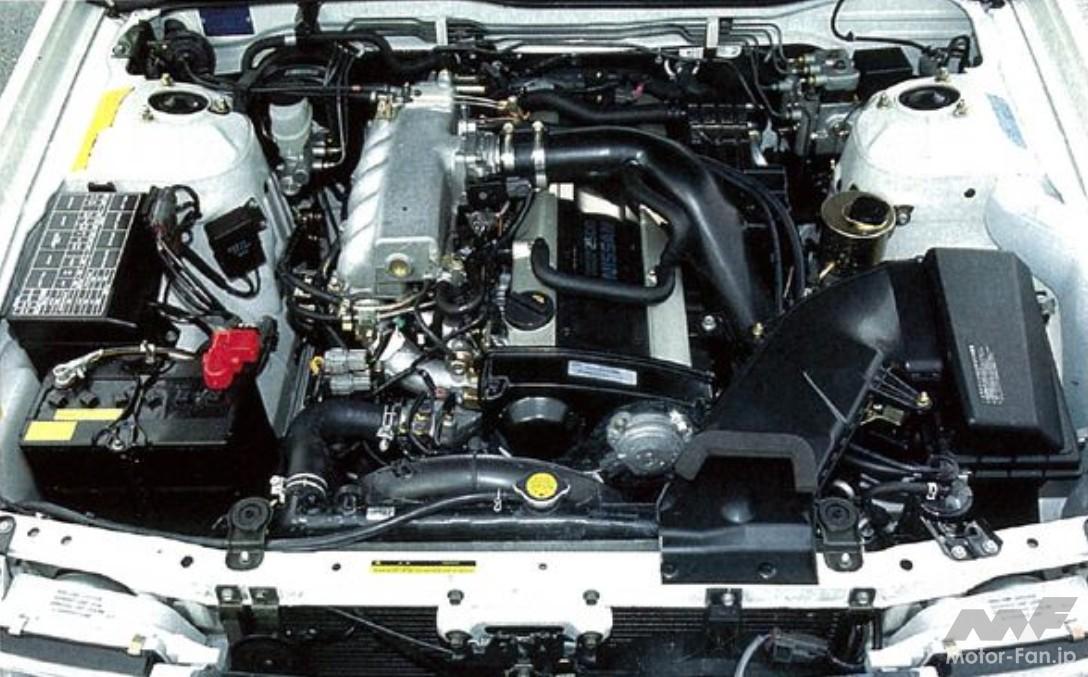 直6NAのRB25DE型エンジン