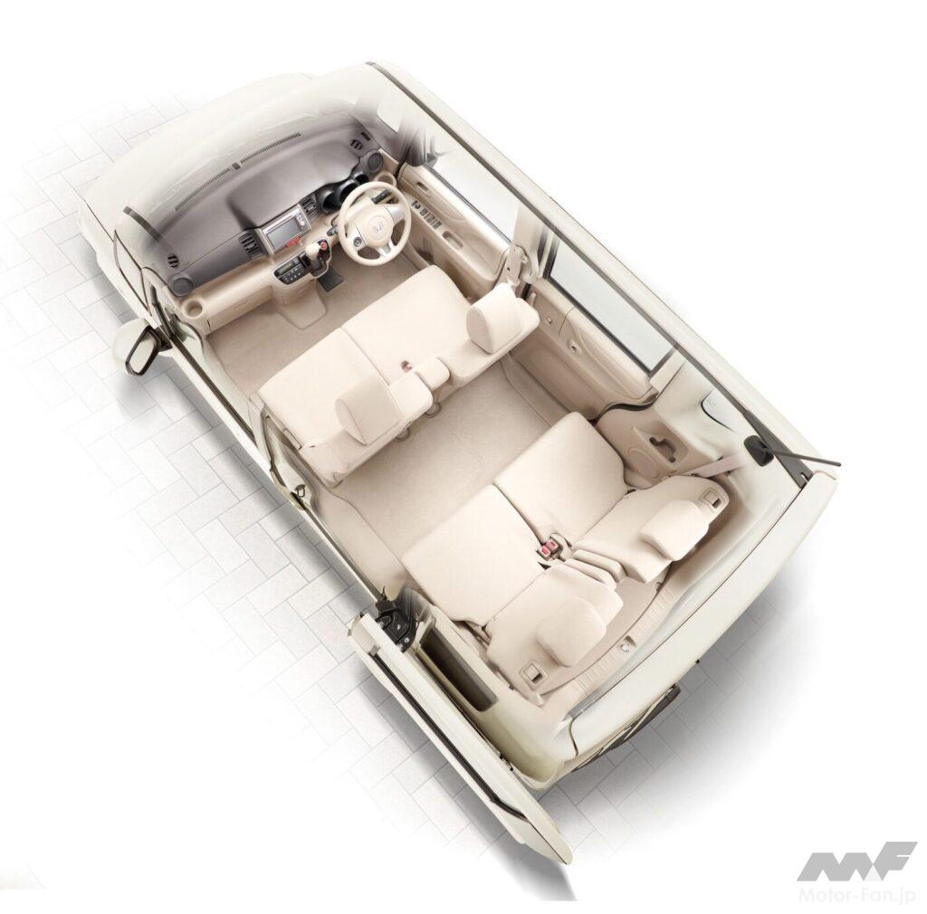 ホンダ「N-BOX」の余裕の室内空間