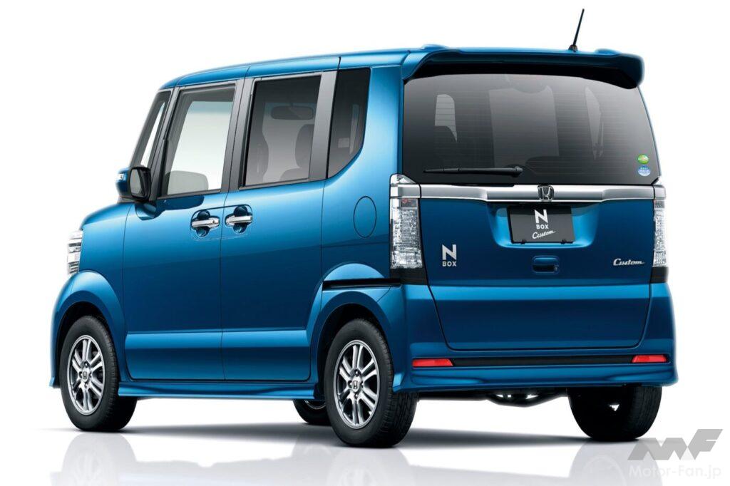 ホンダ・N BOX カスタムG・Lパッケージのリアスタイリング(プレミアムダイナミックブルー・パール)