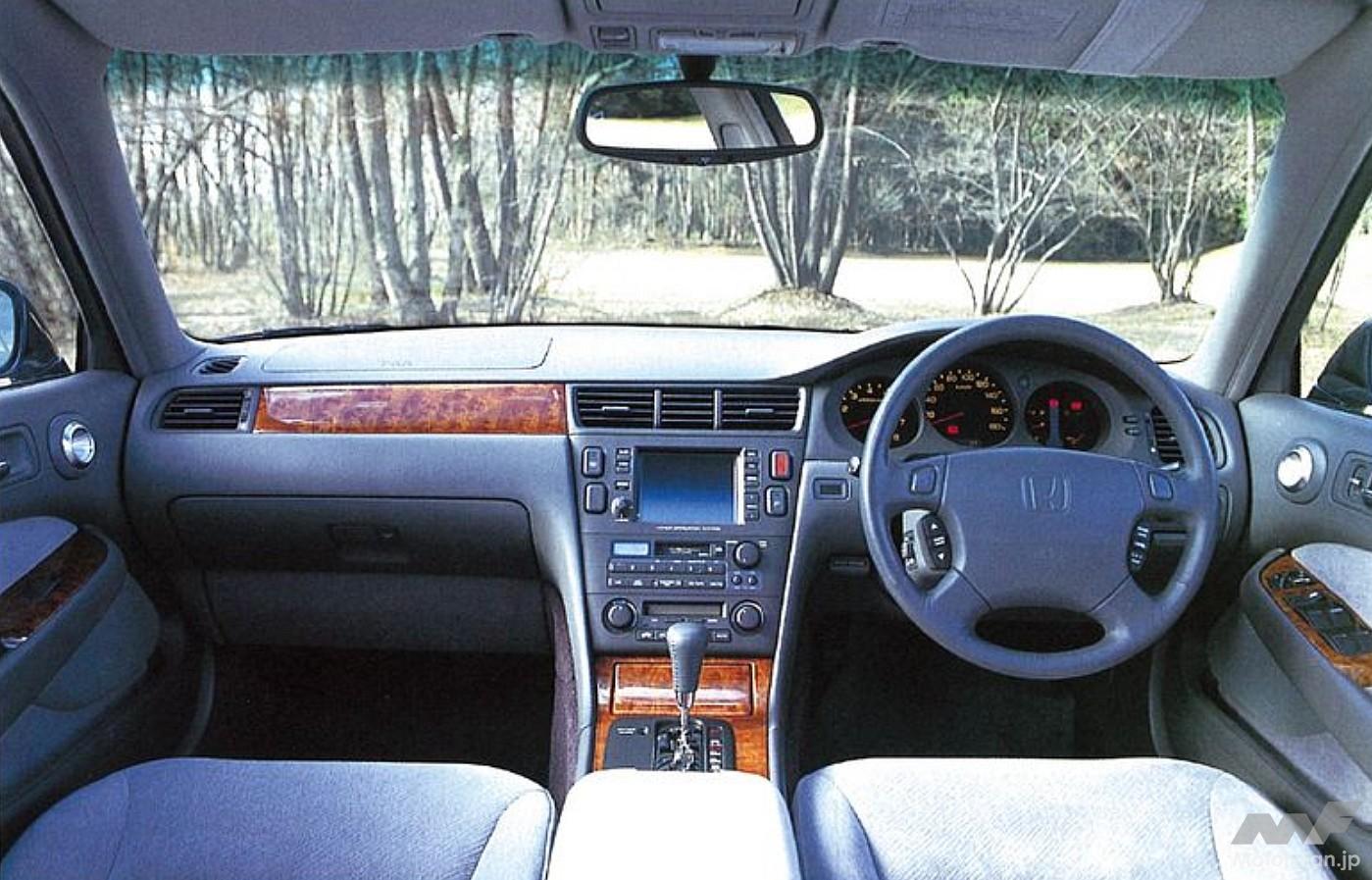 ホンダ3代目「レジェンド」のコクピット