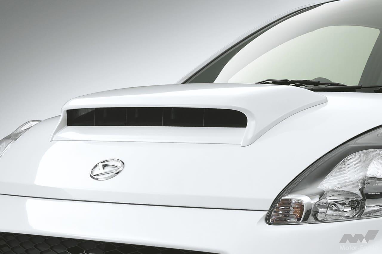 ダイハツ「ブーンX4」