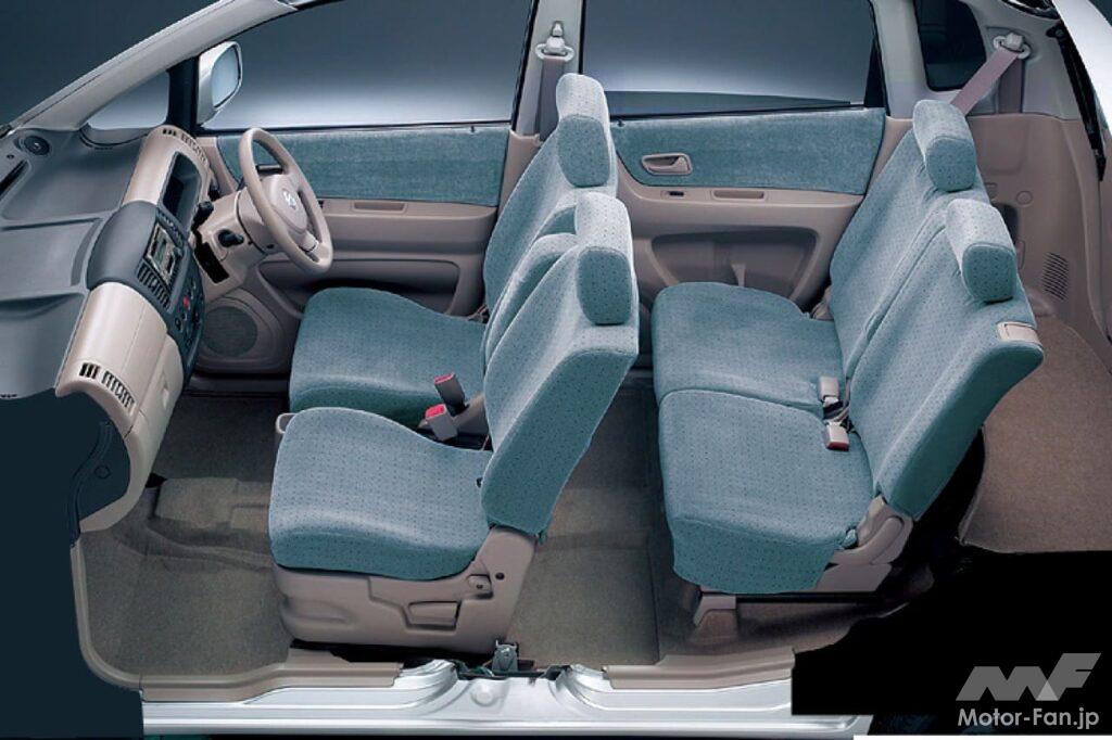 「モコ」のシートレイアウトと室内スペース