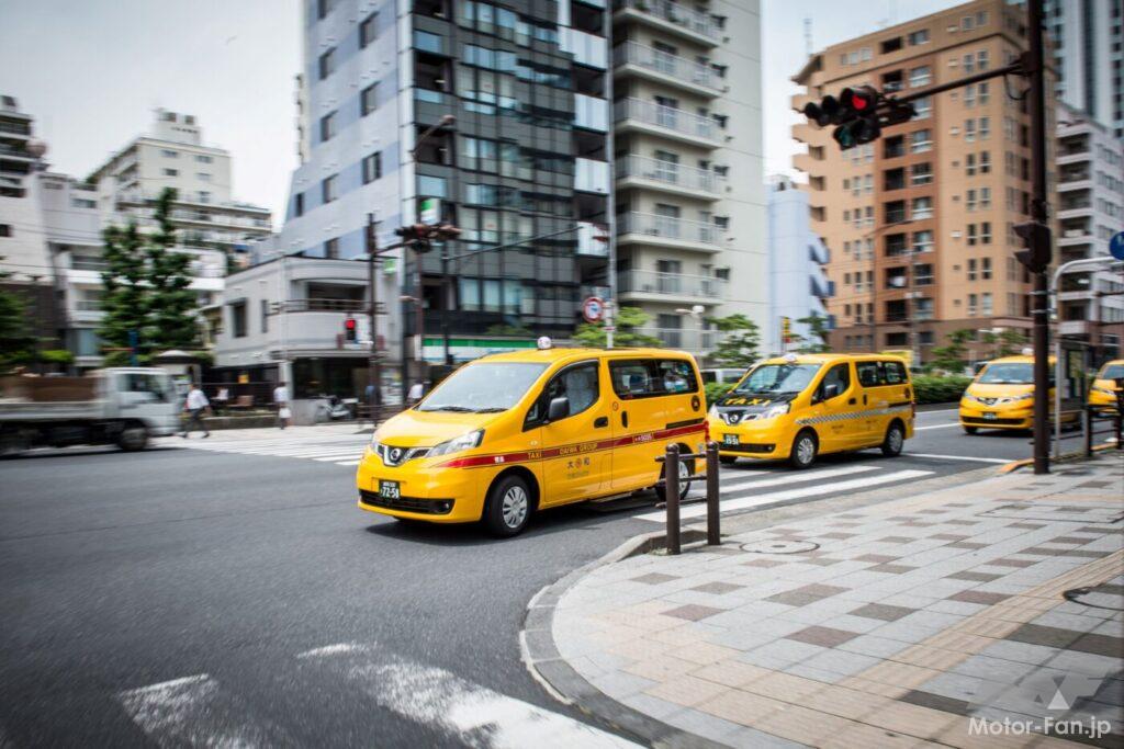 日産「NV200」タクシー