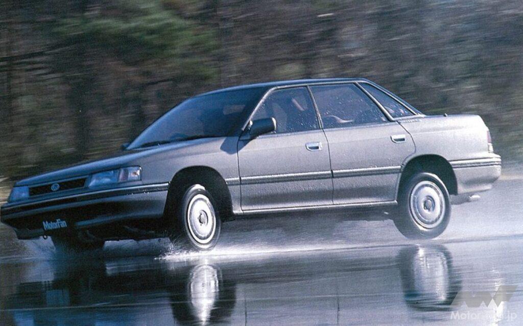 1989年にデビューした「レガシィ・セダン」