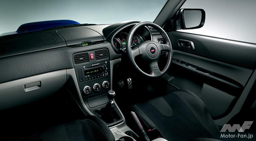 「フォレスターSTiバージョン」のコクピット