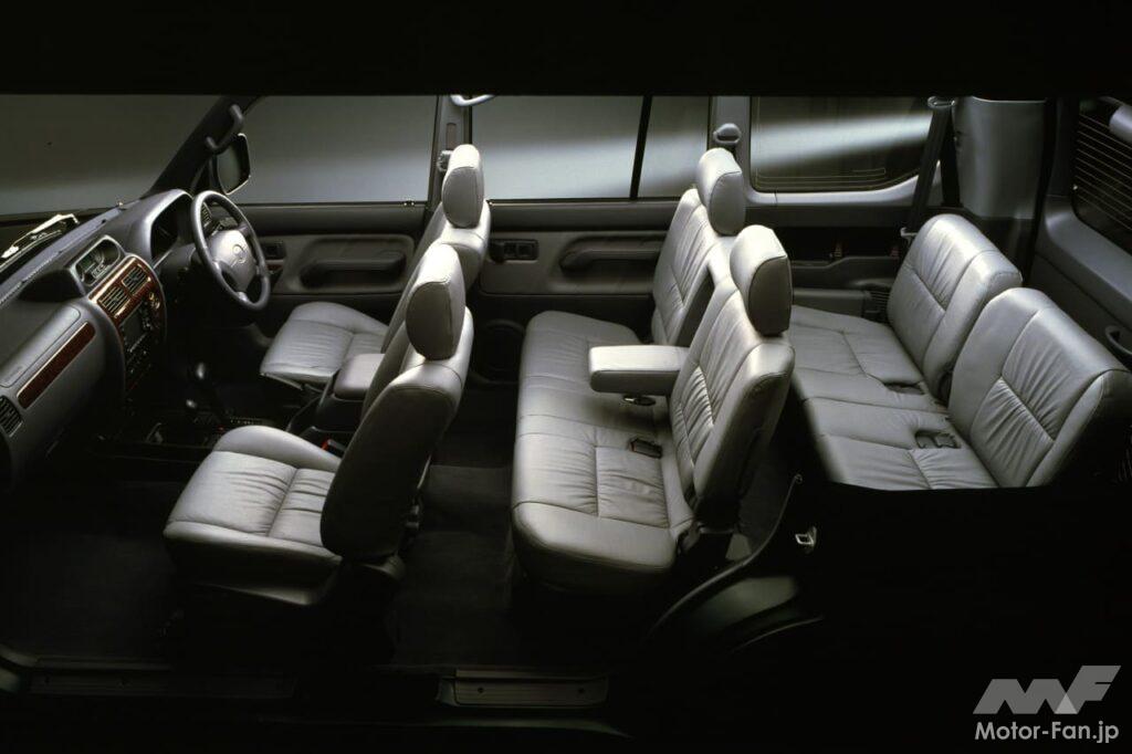 2代目「ランドクルーザー・プラド(ロング)」のシートアレンジ
