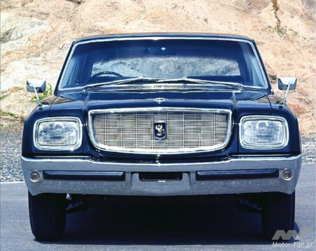 トヨタの最高級車「センチュリー」