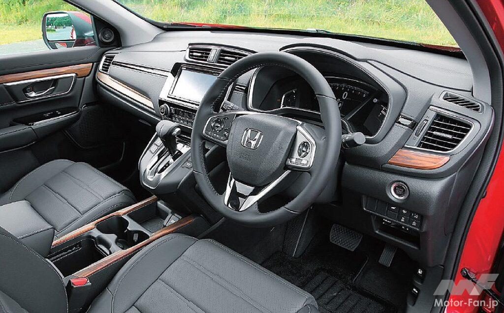 5代目「CR-V」のコクピット
