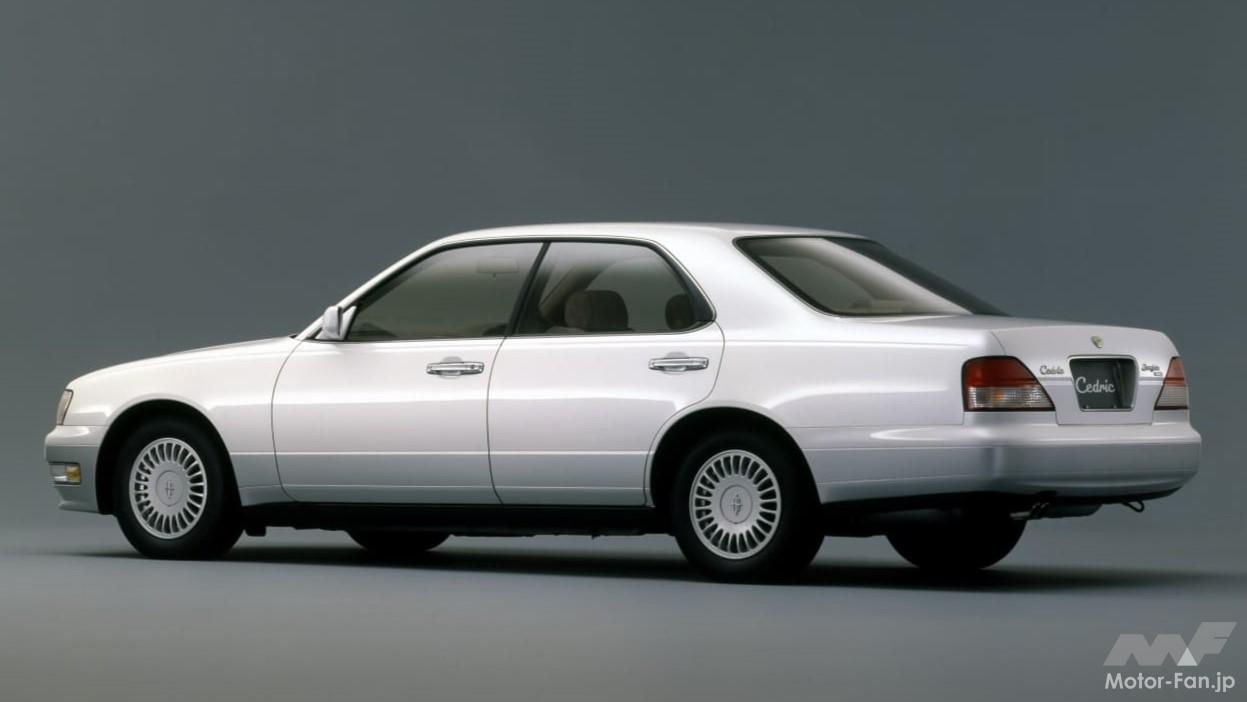 9代目(Y33型)「セドリック・ブロアム」のリアビュー