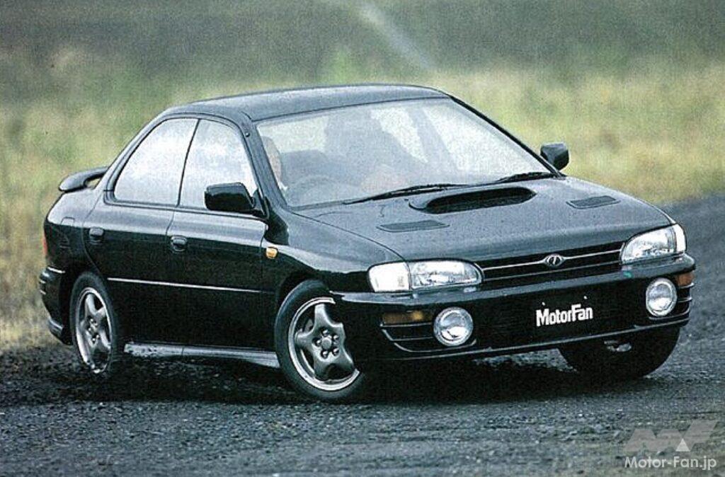 1992年にデビューした初代「インプレッサ・セダン」