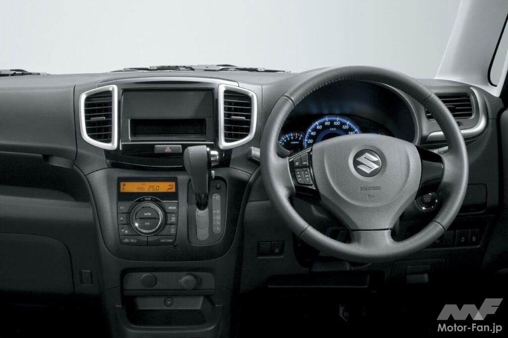 「ソリオバンディット」のコクピット