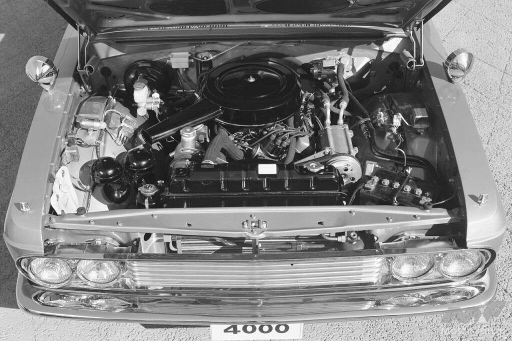 「プレジデント」の4.0L V8エンジン