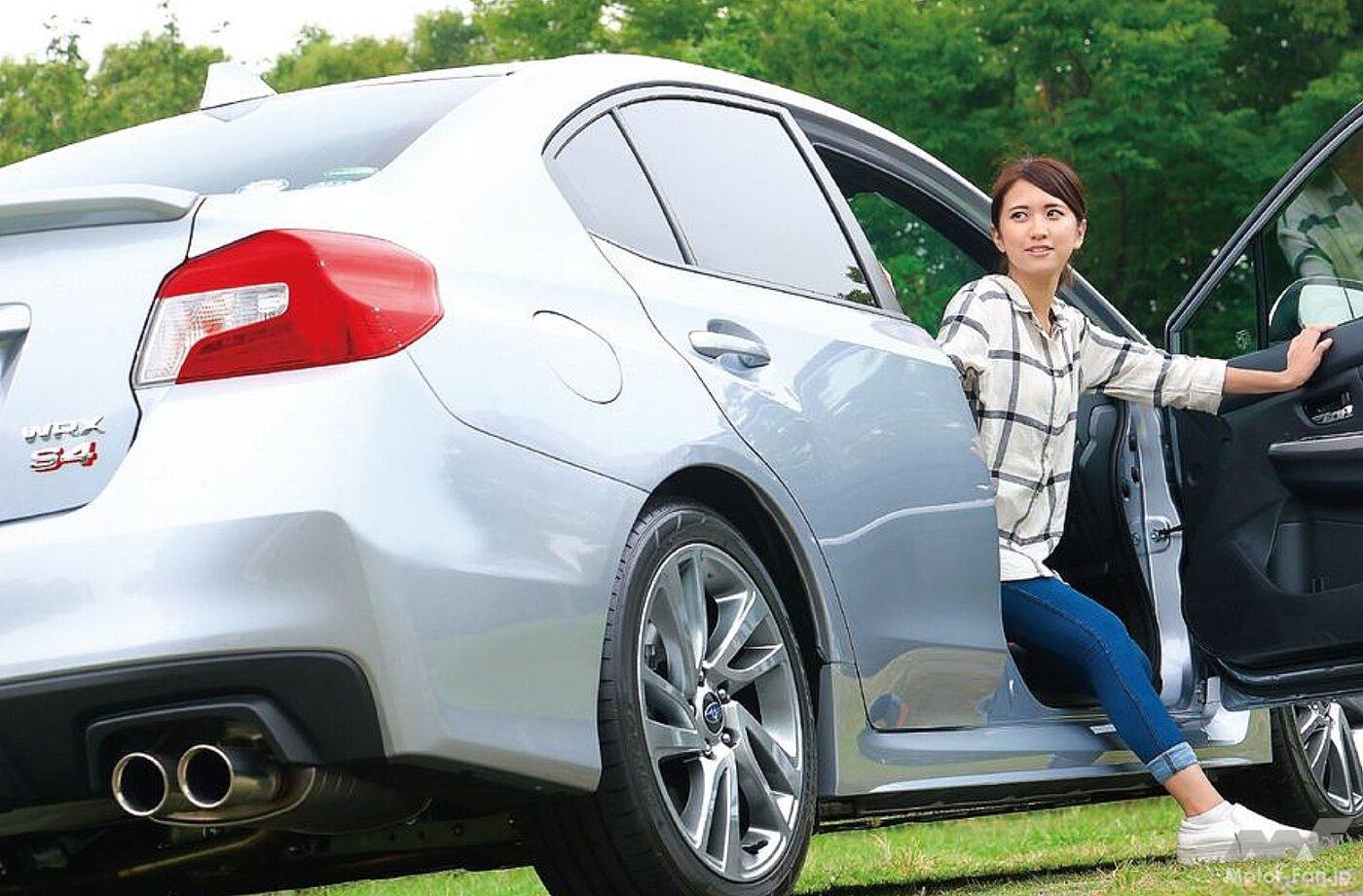 スバル「WRX S4」